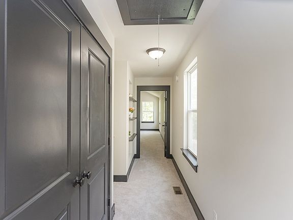 5th image of 140 Shiaway Ct