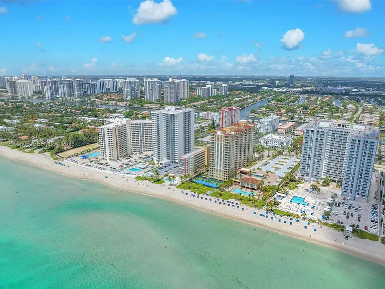 2065 S Ocean Dr #Townhouse 1 — Photo 59