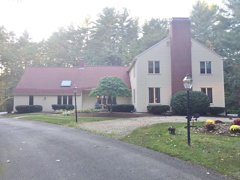 1st image of 66 Crestwood Dr