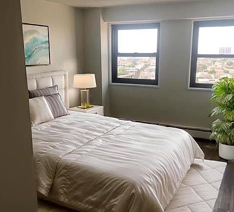 3rd image of 5701 Boulevard 17j W
