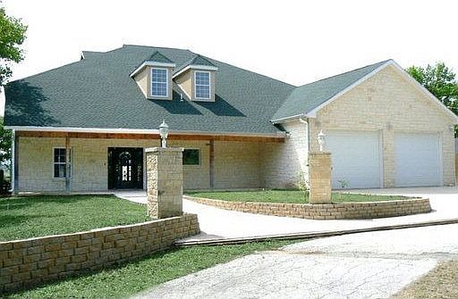 1st image of 175 Hilltop Dr
