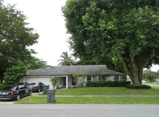 1180 Kinglet Ter, Wellington, FL 33414