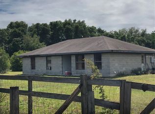 700 Old Geneva Rd, Geneva, FL 32732