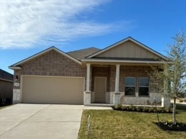 2140 Chief St, Bryan, TX 77807