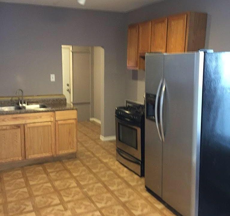 2nd image of 2622 W 24th St #1