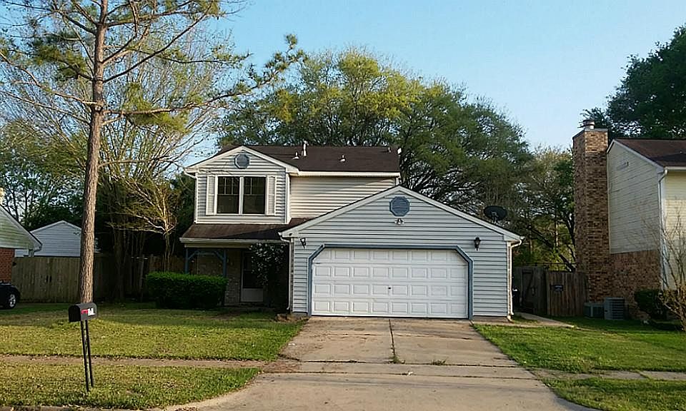 1st image of 2713 Merrimac Dr