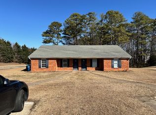 710 Still Lake Dr, Lawrenceville, GA 30046