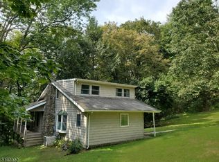 162 Knowlton Rd, Columbia, NJ 07832