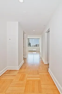 Rented by Living New York | media 18