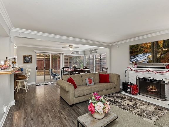 2nd image of 23616 Cinnamon Creek Ct