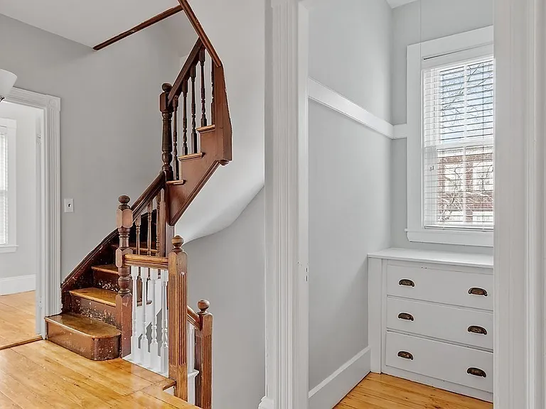 270 Poplar St — Photo 18