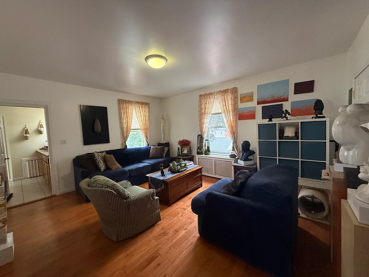 2 bed, 1000 sqft, $2,500 — Photo 1