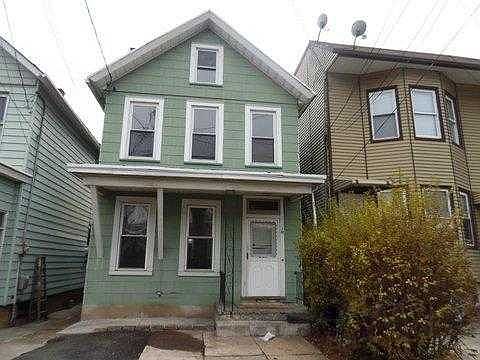 Other angle front of house