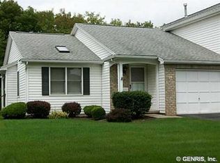 59 Flower Dale Cir, Rochester, NY 14626
