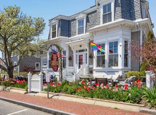 164 Commercial St, Provincetown, MA 02657