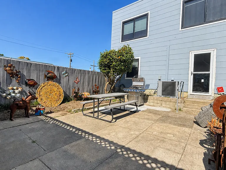 29 Ramsell St — Photo 16