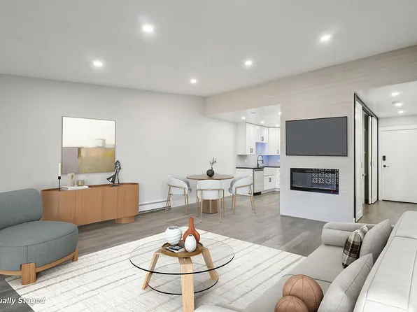 3184 S Heather Gardens Way APT 406, Aurora, CO 80014