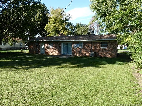 3rd image of 1306 SE 6th St