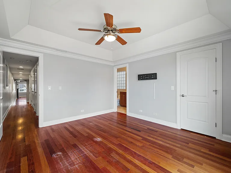 3723 N Wilton Ave #3 — Photo 8