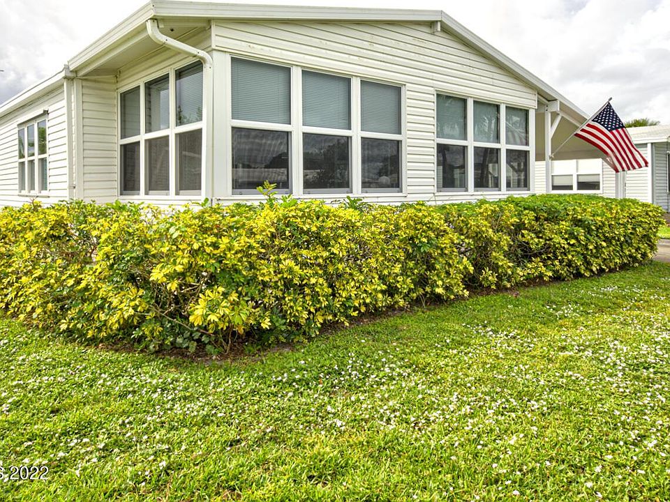 1st image of 807 Lilac Dr