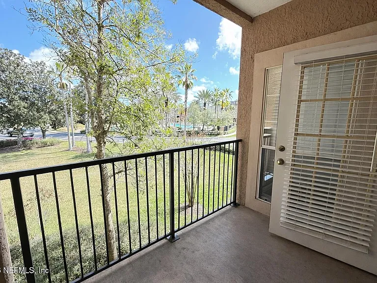 10961 Burnt Mill Rd #225 — Photo 9
