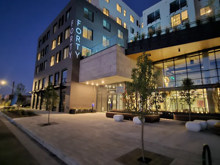 4040 Fox Street Denver Apartments — Photo 1