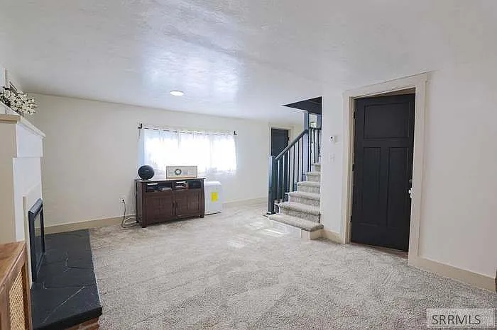 1155 Taylor Ave — Photo 25