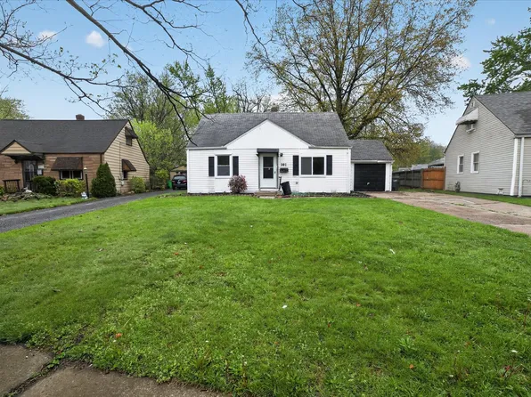681 E 258th St, Euclid, OH 44132