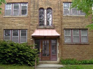 2938 N Newhall St, Milwaukee, WI 53211