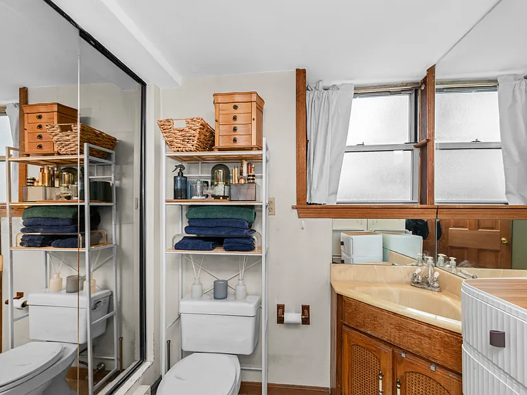 35 Allston St #B — Photo 8