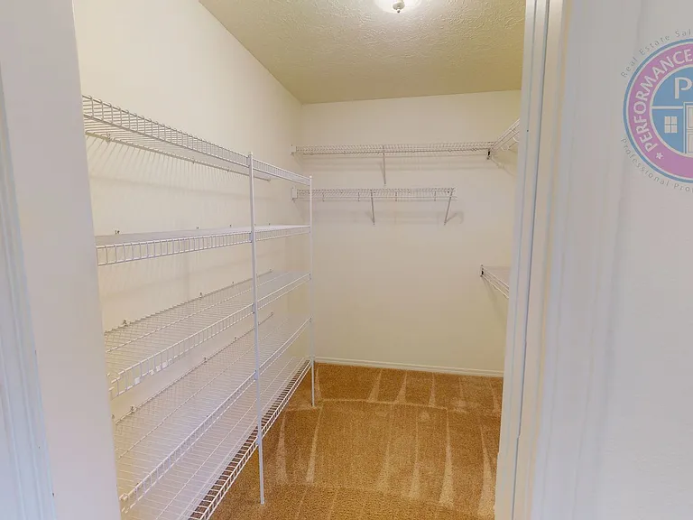 14439 SE Oregon Trail Dr — Photo 8
