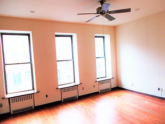4th image of 159 W 121st St #1