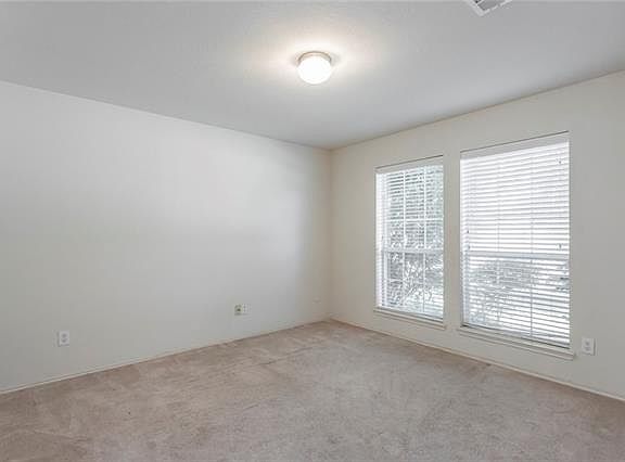 2nd image of 3501 Grant St