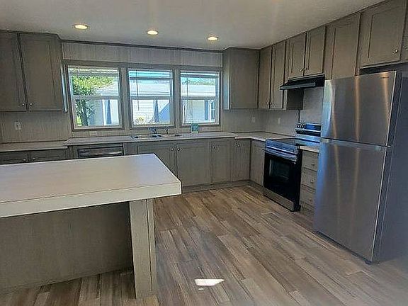 5th image of 241 Palm Dr