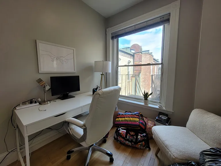 827 Boylston St #301 — Photo 14