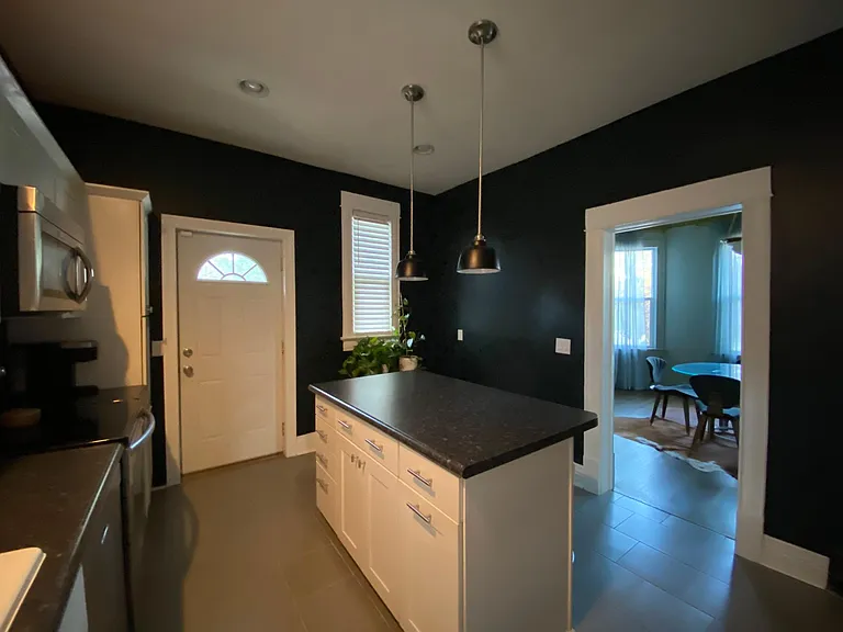 3502 Lafayette Ave — Photo 10