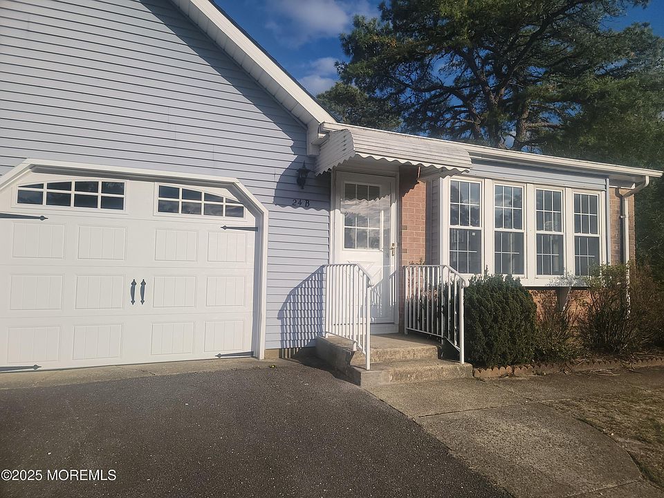 1st image of 24 Portsmouth St #B