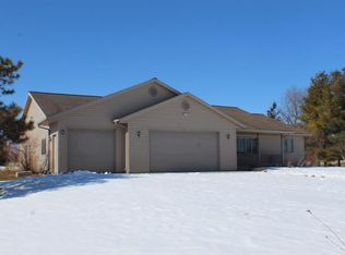 7232 Angel Ct, Two Rivers, WI 54241