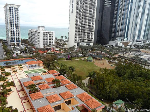 4th image of 210 174th St APT 1709
