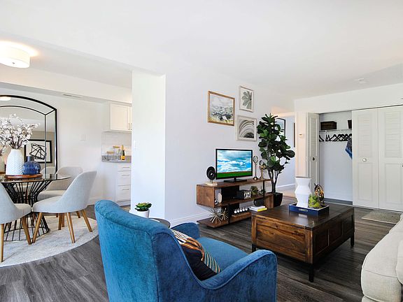 4th image of 1505 Natalie Ln #Kipling-