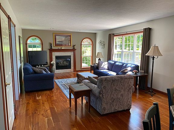 2nd image of 10030 College Park Dr