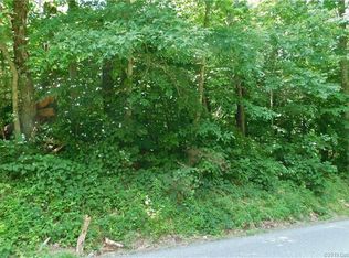 2993 S Hickory Grove Rd, Pekin, IN 47165