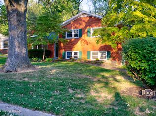 4909 Clarmar Rd, Jeffersontown, KY 40299