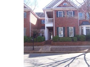 8460 Parker Pl, Roswell, GA 30076