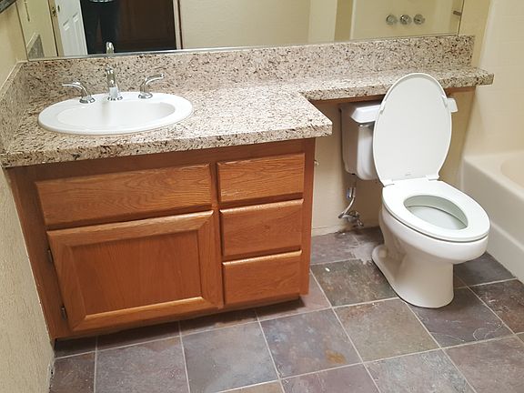 2nd image of 1244 E Calle De Oro