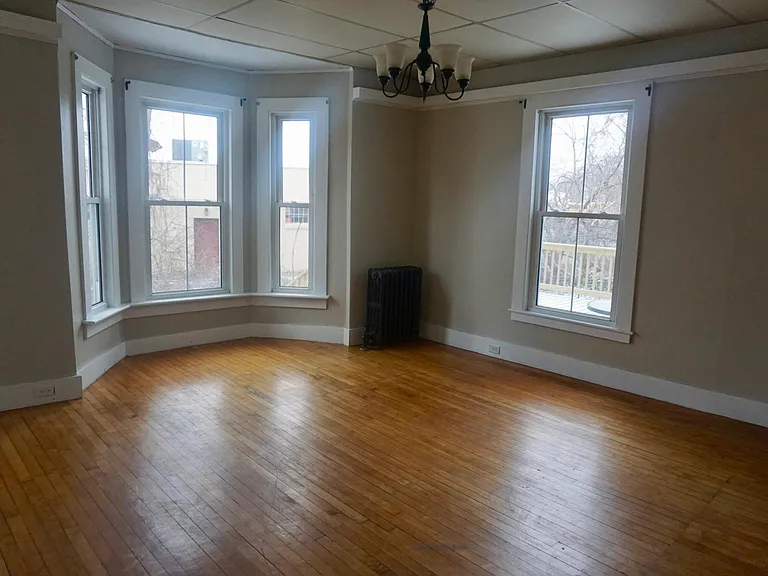 678A Maplewood Ave — Photo 26