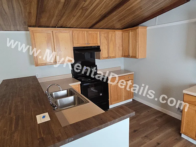 49 Brookdale Rd #17 — Photo 3