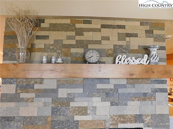 3rd image of 303 Sugar Top Drive #2901