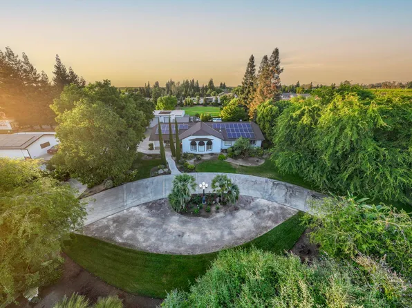 3560 Avenue 400, Kingsburg, CA 93631