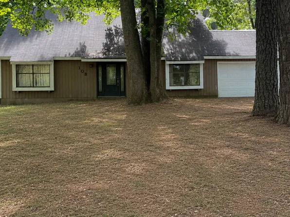 103 Martingale Dr, Peachtree City, GA 30269